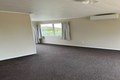 Photo of property in 2/19 Solar Road, Glen Eden, Auckland, 0602