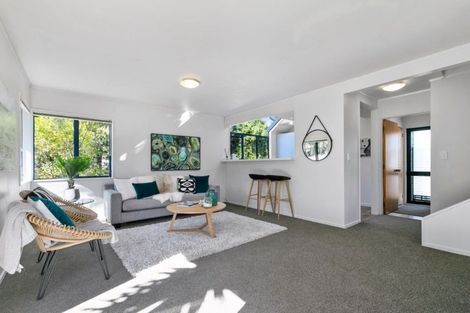 Photo of property in 2/69a Chivalry Road, Glenfield, Auckland, 0629