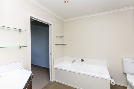 Photo of property in The Strand, 7/16 Ronald Street, Strandon, New Plymouth, 4312