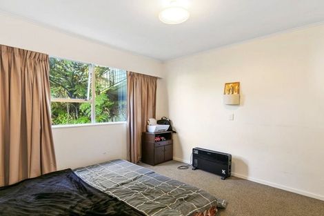 Photo of property in 1/17 Kowhai Street, Tawa, Wellington, 5028