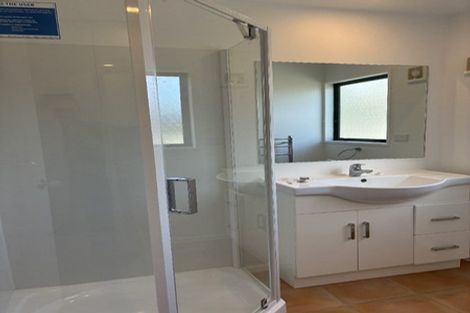 Photo of property in 11 Laurence Street, Manly, Whangaparaoa, 0930