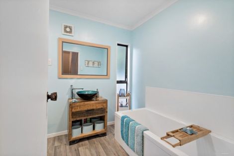 Photo of property in 16 Nikau Place, Pukete, Hamilton, 3200