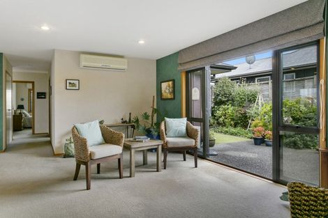 Photo of property in 6 Harling Close, Nukuhau, Taupo, 3330