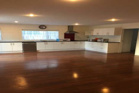 Photo of property in 27 Tonkin Drive, Sunnynook, Auckland, 0620