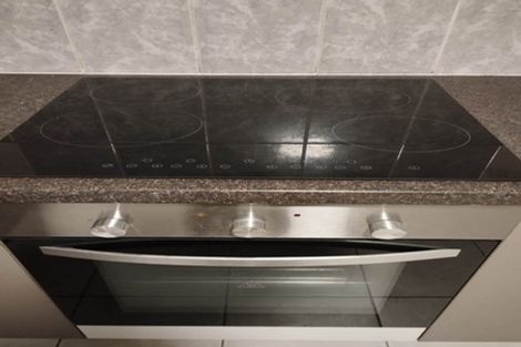 Photo of property in 28 Crossandra Drive, Mangere, Auckland, 2022