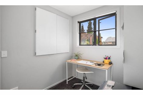 Photo of property in 73 Larch Crescent, Alexandra, 9320