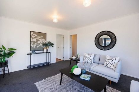 Photo of property in 2 Pinedale Parade, Milson, Palmerston North, 4414
