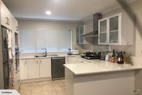 Photo of property in 9 Ettrick Lane, Papakura, 2110