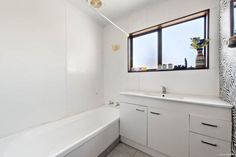 Photo of property in 5/19 Smiths Avenue, Papakura, 2110