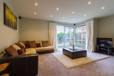 Photo of property in 25 Redfern Terrace, Arthurs Point, Queenstown, 9371