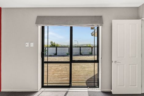 Photo of property in 75 Kentwood Drive, Woodridge, Wellington, 6037