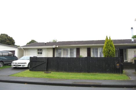 Photo of property in 1 Sunnypark Avenue, Rosehill, Papakura, 2113