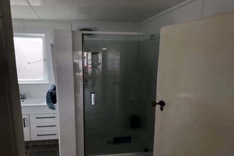 Photo of property in 115 Glenmore Street, Kelburn, Wellington, 6012