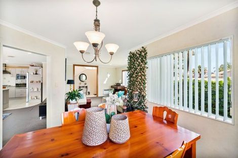 Photo of property in 11 Barcaldine Road, Flat Bush, Auckland, 2016