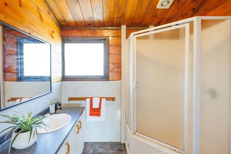 Photo of property in 11 Waltham Court, Cloverlea, Palmerston North, 4412