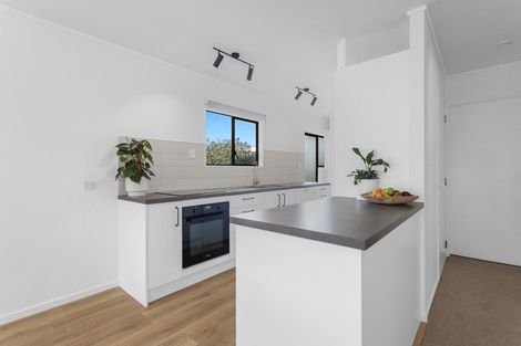 Photo of property in 5b Merito Place, Ohope, 3121