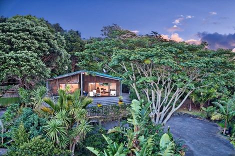 Photo of property in 45 Cornwallis Road, Cornwallis, Auckland, 0604