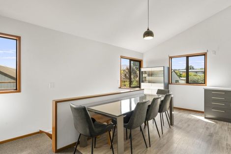 Photo of property in 2/11 Kereru Street, Two Mile Bay, Taupo, 3330