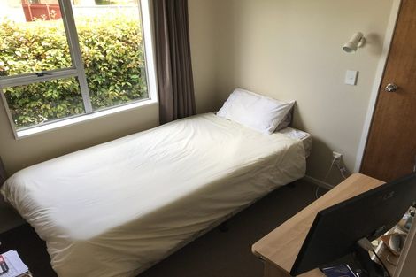 Photo of property in 15 Nukumea Common, Orewa, 0931