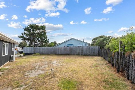 Photo of property in 16a Karaka Street, Otaki Beach, Otaki, 5512