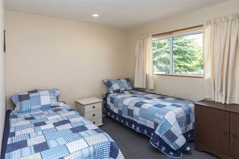 Photo of property in 2/81 Port Hills Road, Heathcote Valley, Christchurch, 8022