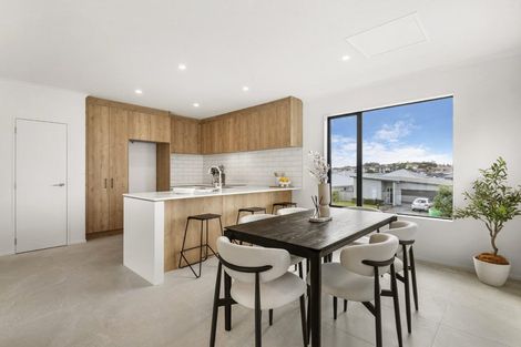 Photo of property in 36b Kukuwai Avenue, Red Beach, 0932