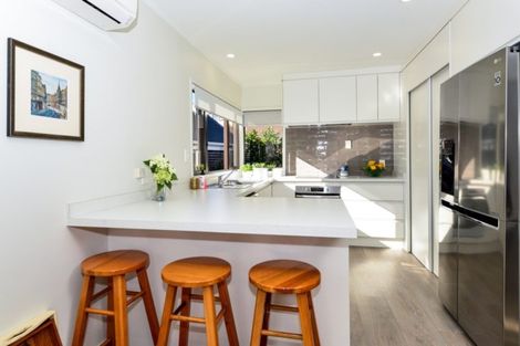 Photo of property in 7b Arcus Street, St Andrews, Hamilton, 3200