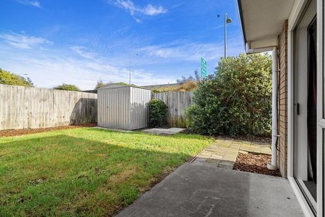 Photo of property in 2/17 Cardigan Bay Place, Addington, Christchurch, 8024