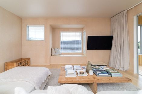 Photo of property in 8 Maataitai Road, Raglan, 3225