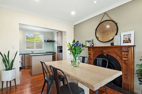 Photo of property in 1/42 Manuka Road, Glenfield, Auckland, 0629