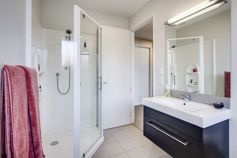 Photo of property in 16 Kapiti Drive, Poraiti, Napier, 4112