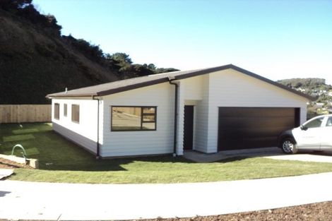 Photo of property in 32 Moonsail Drive, Whitby, Porirua, 5024