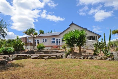 Photo of property in 57 Clapham Road, Whareora, Whangarei, 0175