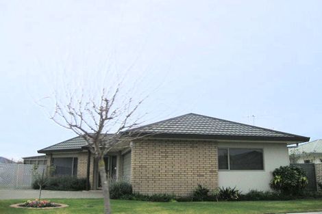 Photo of property in 6 Alderney Way, Taradale, Napier, 4112