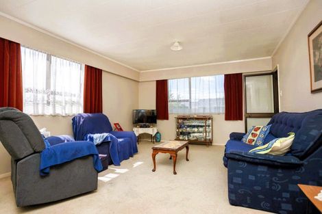 Photo of property in 17 Trafalgar Street, Dannevirke, 4930