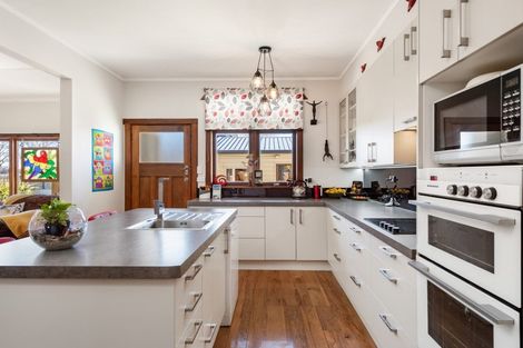 Photo of property in 90 Mclauchlan Street, Springlands, Blenheim, 7201