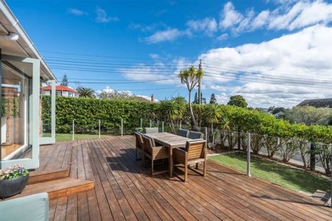 Photo of property in 2 Leander Road, Bayswater, Auckland, 0622