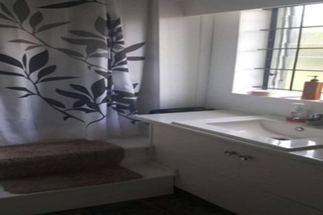 Photo of property in 180a Tuhikaramea Road, Dinsdale, Hamilton, 3204