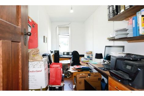 Photo of property in 19 Mount John Road, Waimate, 7977