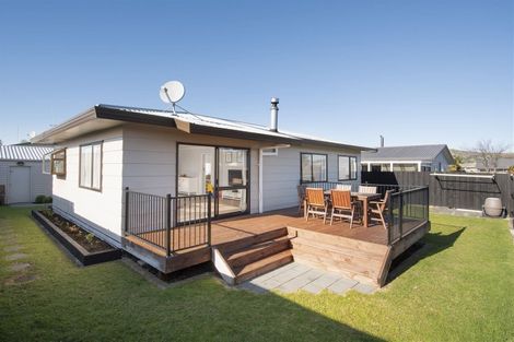 Photo of property in 33b Doncaster Drive, Papamoa Beach, Papamoa, 3118