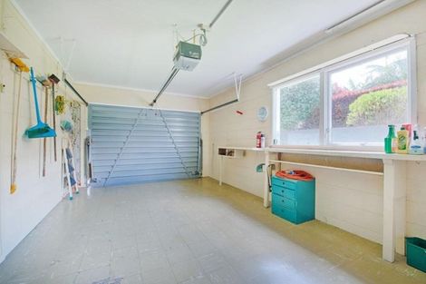 Photo of property in 3/2 Pierce Road, Milford, Auckland, 0620