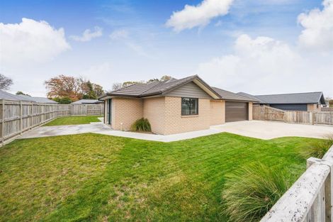 Photo of property in 51 Wilson Street, Bulls, 4818