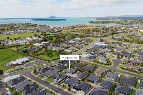 Photo of property in 7a Augusta Rise, Omokoroa, 3114