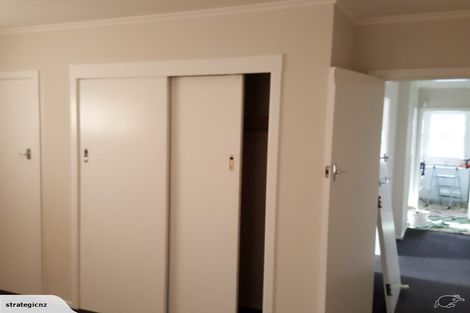 Photo of property in 37 Redwood Avenue, Tawa, Wellington, 5028