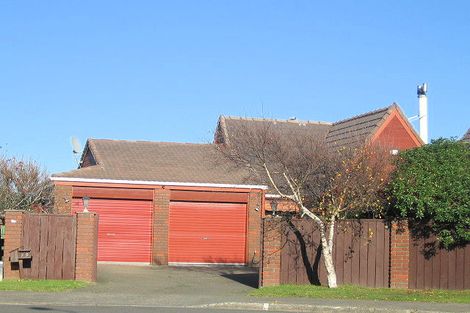 Photo of property in 19 Olive Terrace, Paraparaumu Beach, Paraparaumu, 5032