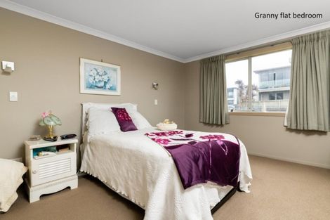 Photo of property in 1011 Papamoa Beach Road, Papamoa Beach, Papamoa, 3118