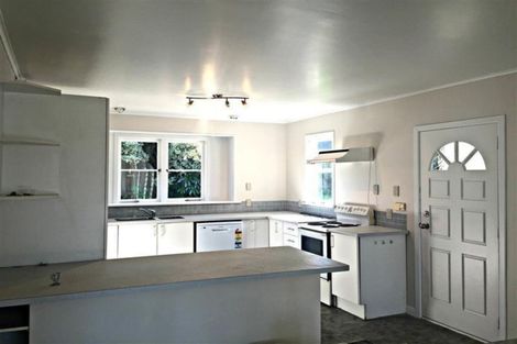 Photo of property in 21 Park Road, Glenfield, Auckland, 0629