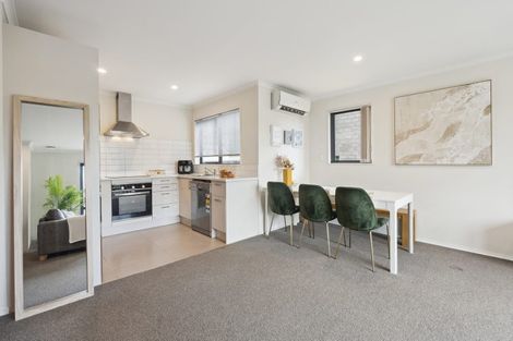 Photo of property in 72 Totara Meadows Court, Wiri, Auckland, 2104