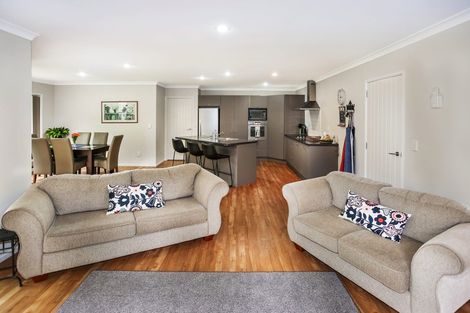 Photo of property in 275h Paparimu Road, Hunua, Papakura, 2583