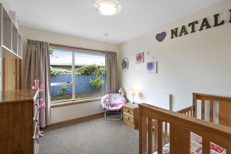 Photo of property in 19 Dunstan Crescent, Hornby, Christchurch, 8042